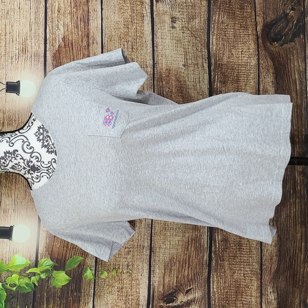 Vineyard Vines Flag Pocket Tee - Picture 7 of 9